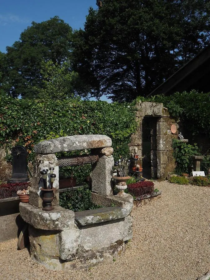 L'Ancien Presbytere Lescouet-Gouarec